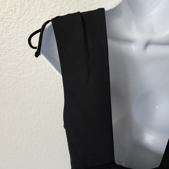 Asos ruched shoulder plunge swimsuit in black women's size 6 - Picture 7 of 14